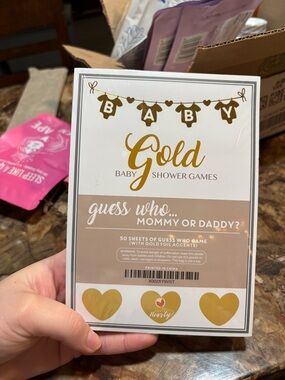 Gold Baby Shower 'Guess Who Mommy or Daddy?' Game Cards